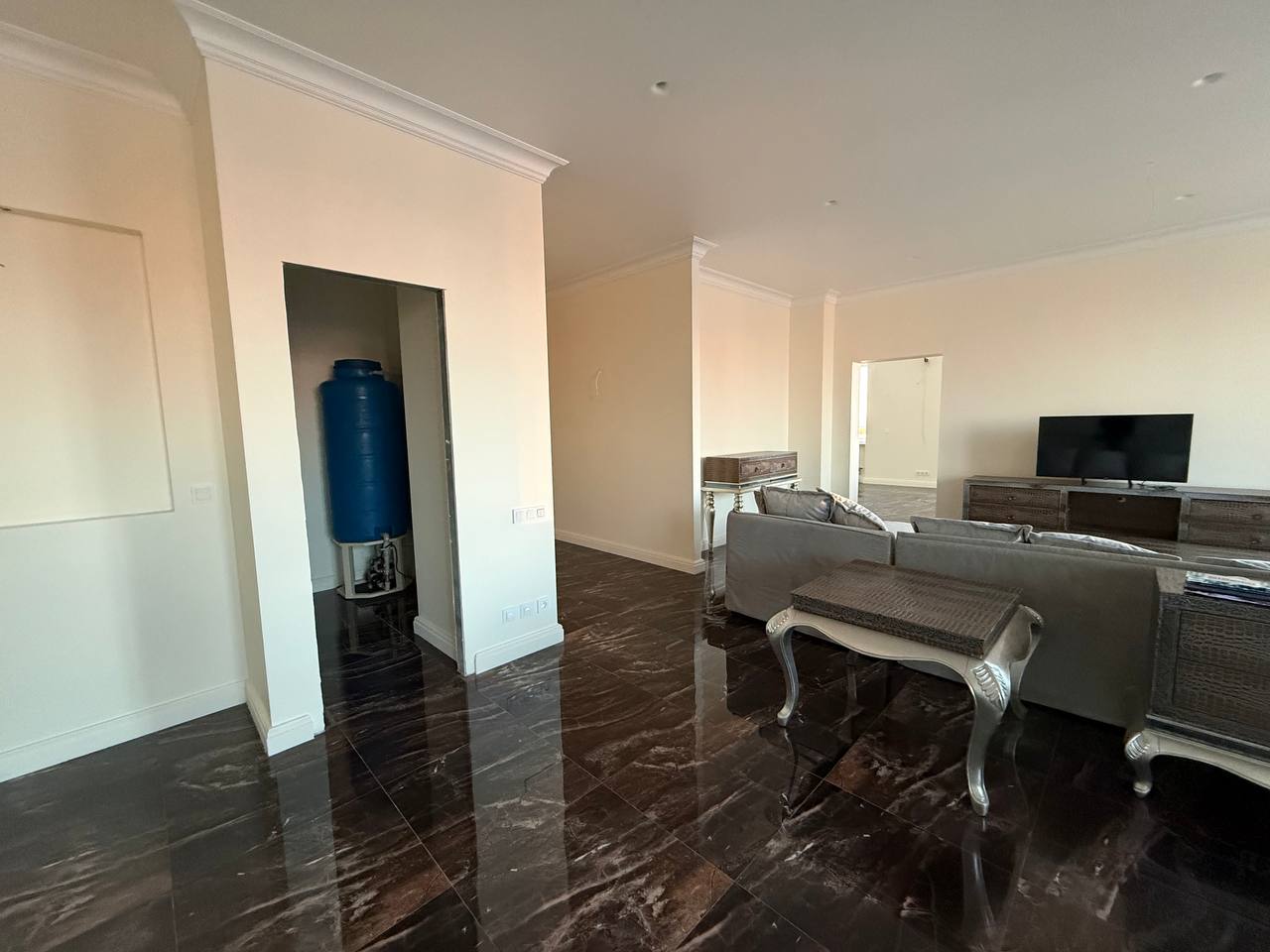 Продается крупногабаритная квартира в Еврограде со свежим ремонтом