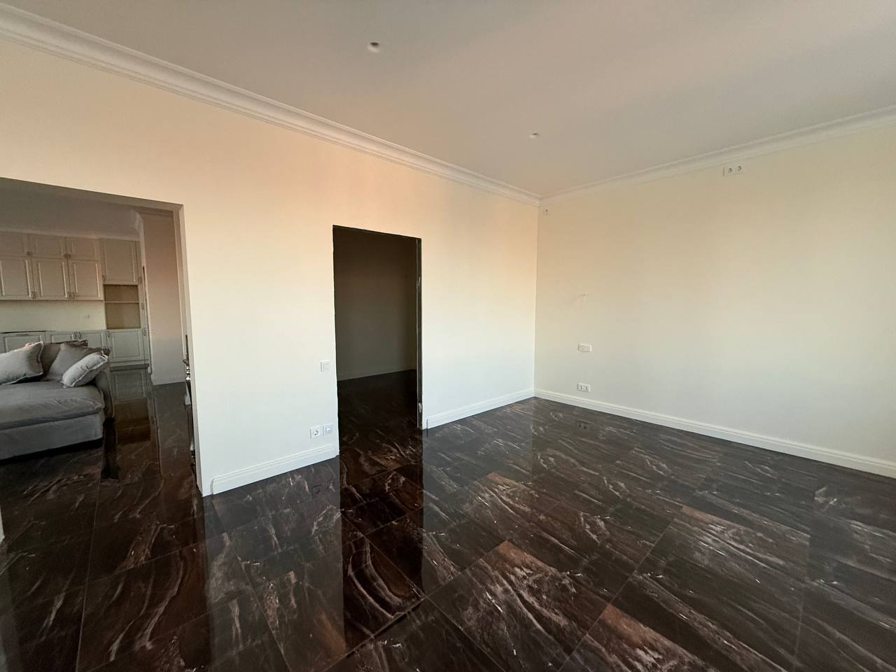 Продается крупногабаритная квартира в Еврограде со свежим ремонтом