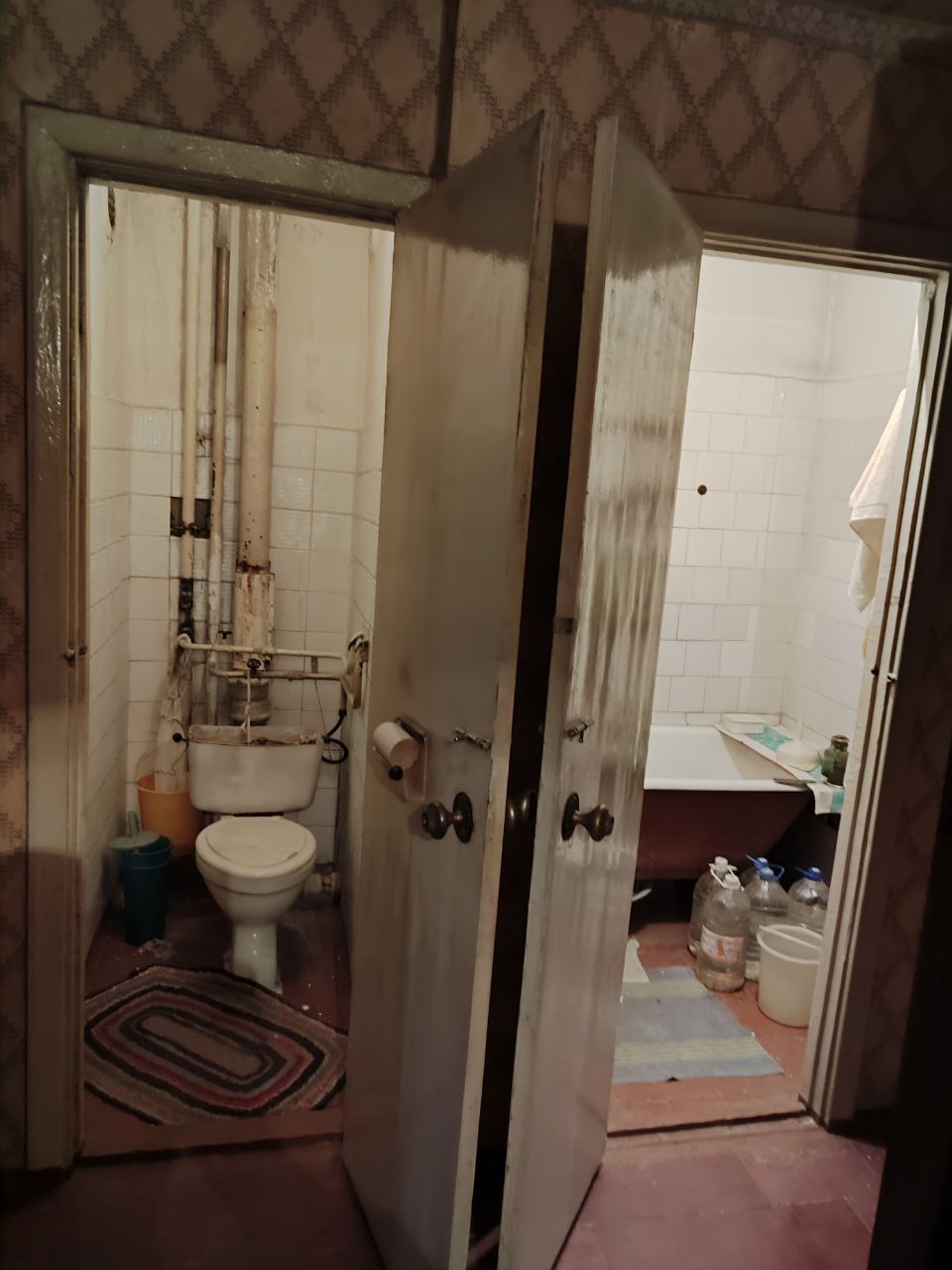 Трехкомнатная на Дзержинского 