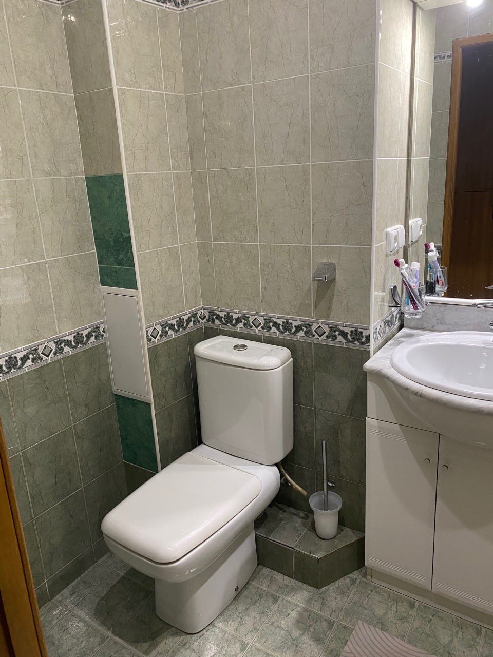 Трехкомнатная на Донецк сити 71 м2 