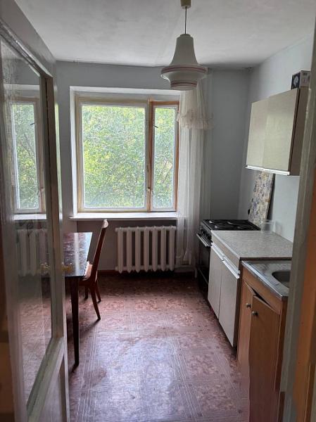 Продаётся 1-комнатная квартира, Мед институт