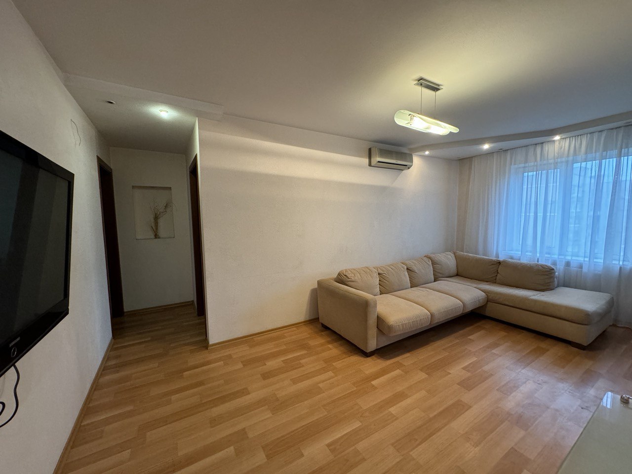 Сдается 3-комнатная квартира, ул. Университетская, Киевский р-н