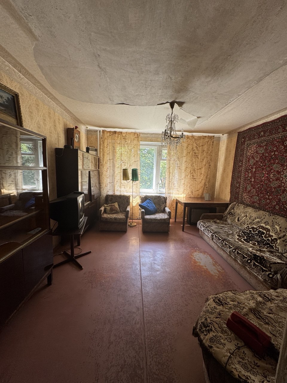 Продается 2-комнатная квартира, ул. Дзержинского