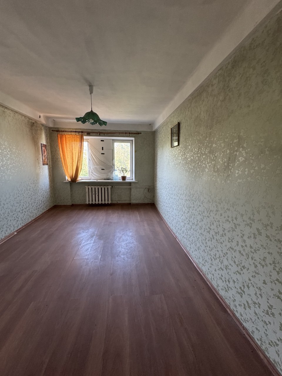 Продается 3-комнатная квартира + гараж в Киевском районе, больница Вишневского 