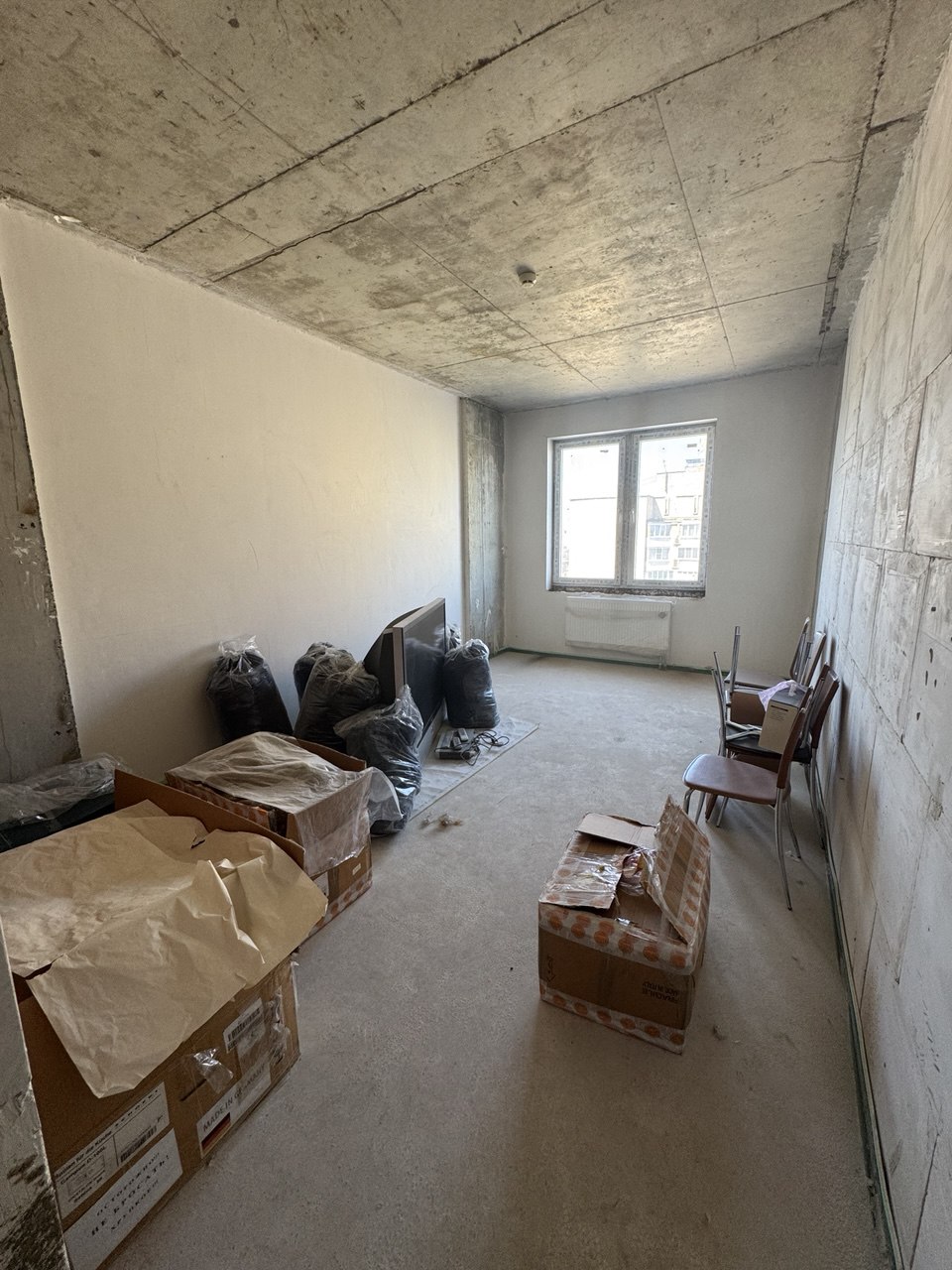 Продается 2-комнатная квартира в Диске, Калининский район 