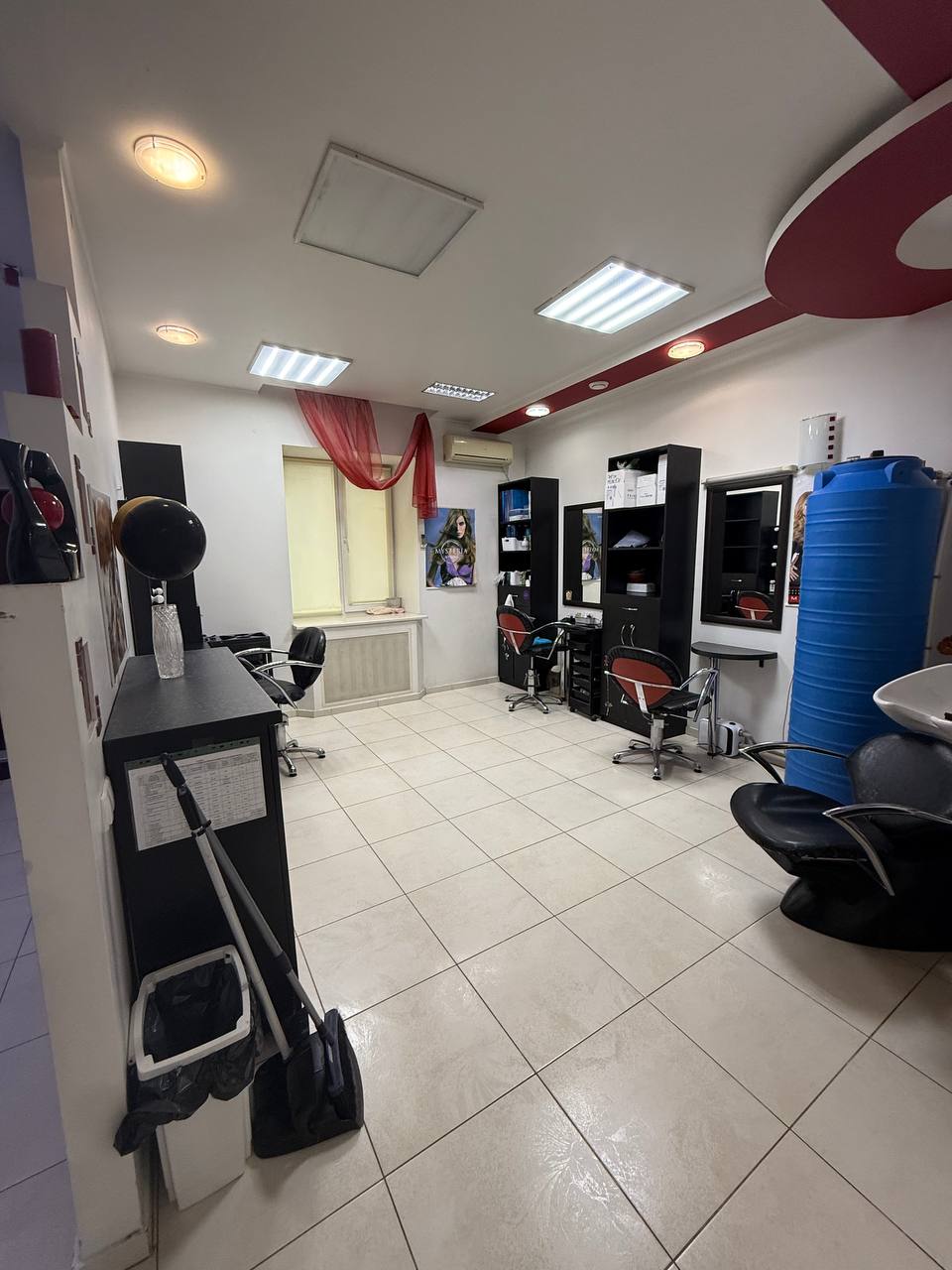 Сдается в аренду салон красоты 