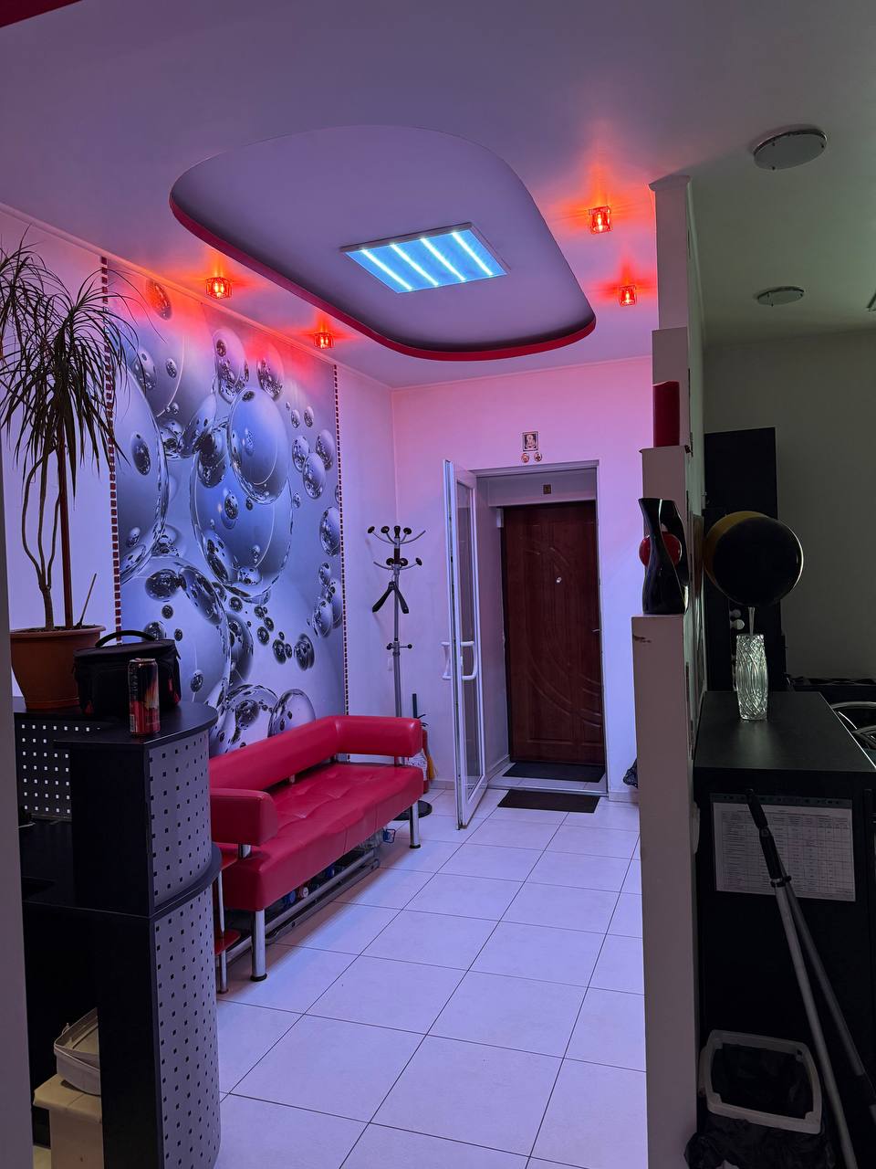 Сдается в аренду салон красоты 