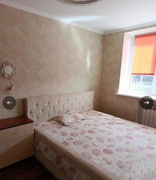 Трехкомнатная в Буденновском районе сталинка 74 м2 