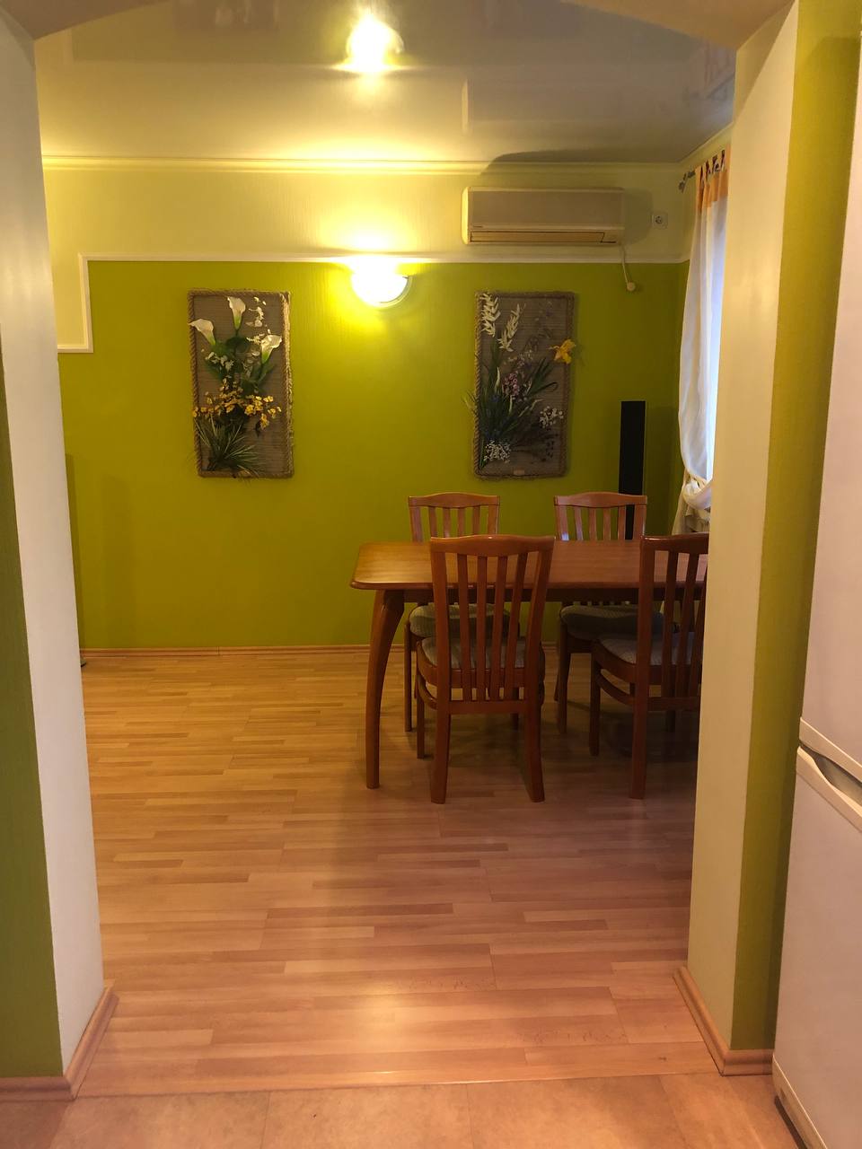 Четырехкомнатная в Ленинском районе Южные склоны 