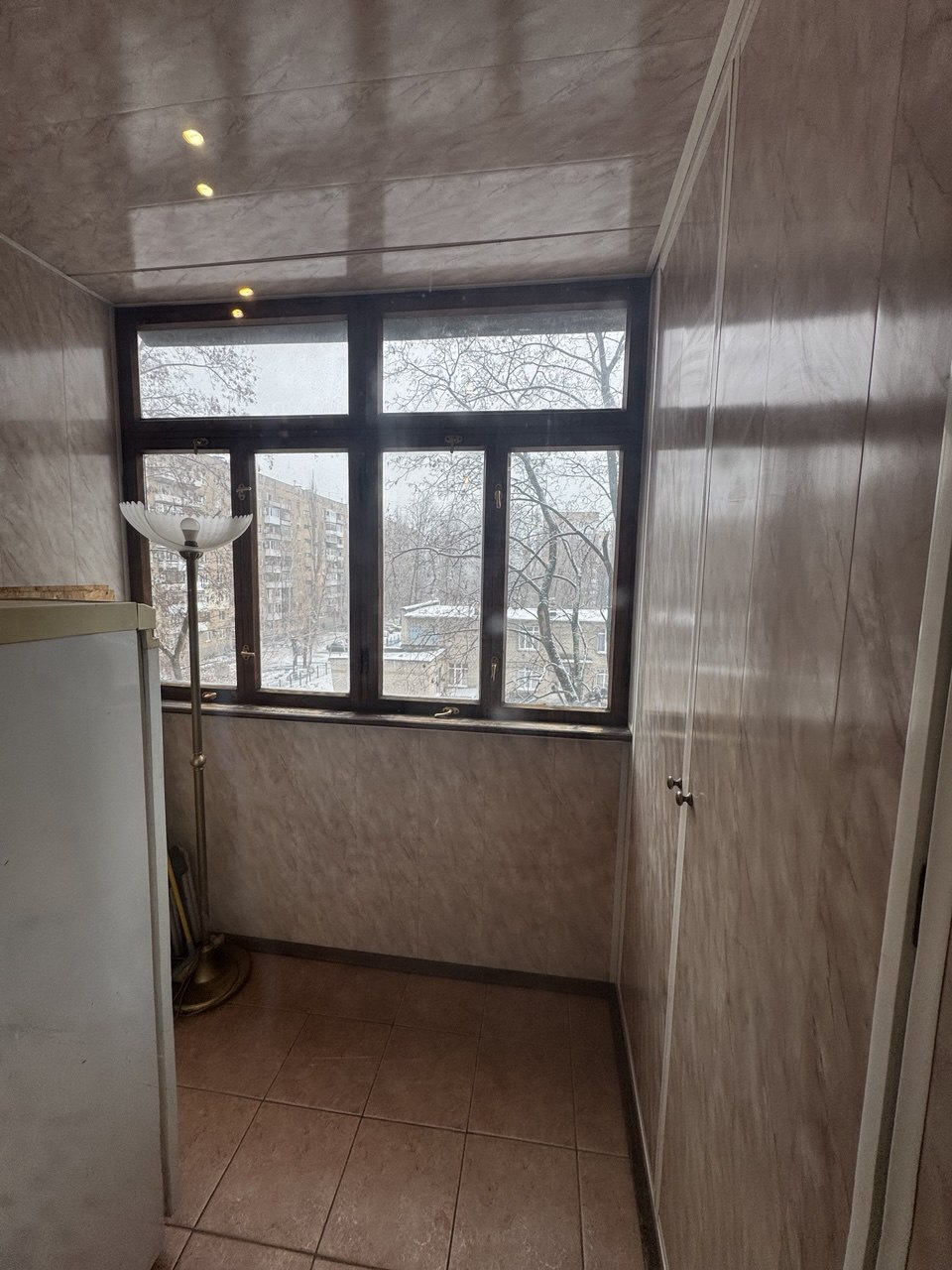 Трехкомнатная на Политбойцов 66 м2