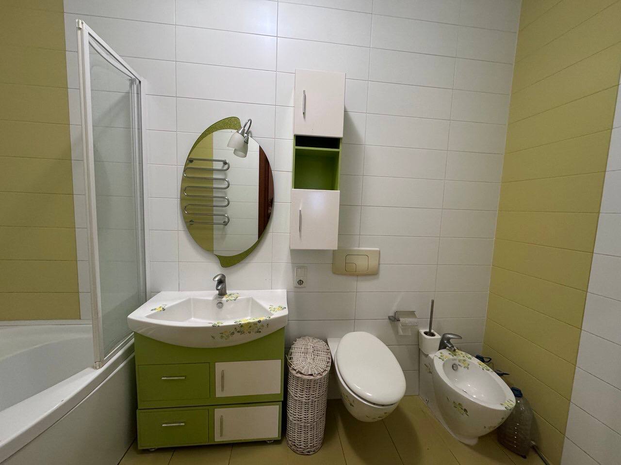 Двухкомнатная в Замковом 90 м2