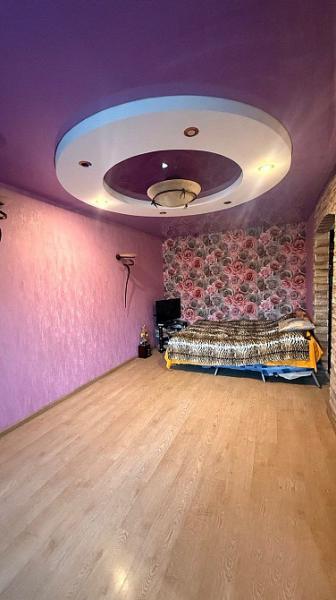 Двухкомнатная на Университетской 48 м2