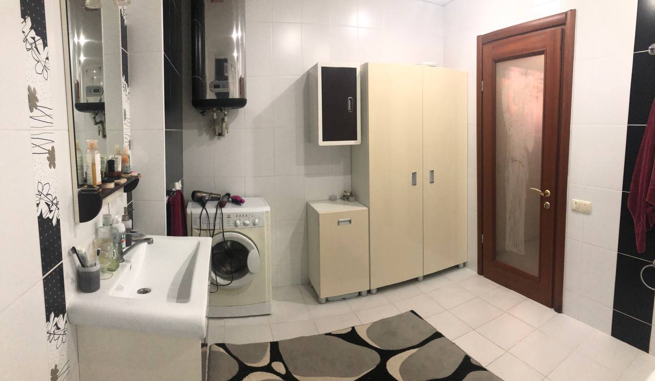 Четырехкомнатная в Буденновском районе 85 м2