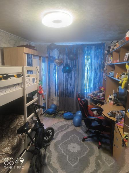 Двухкомнатная на Шахтостроителей 