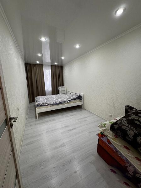 Трехкомнатная квартира Мирный Туполева 