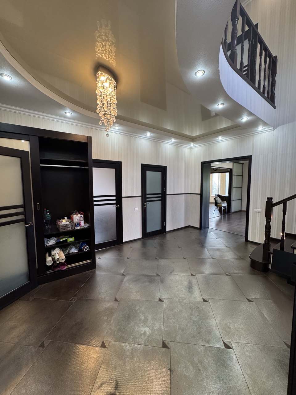 Дом 350 м2 на Орбите Киевский 